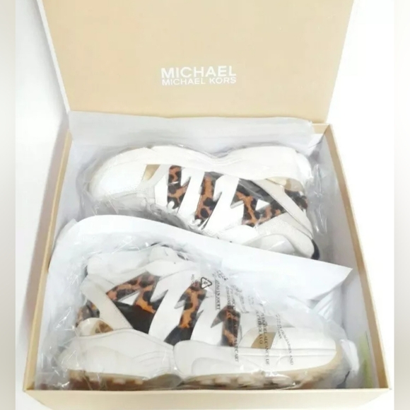 Michael Kors Women's Mixed Media Trainer Sneaker Size 9.5M Ecru Leopard NIB - Picture 11 of 12